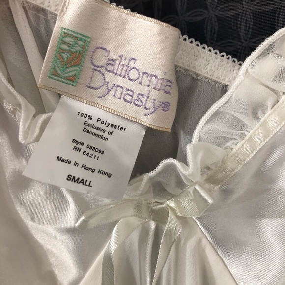 California dynasty coquette mini slip nightgown and robe - Picture 7 of 11
